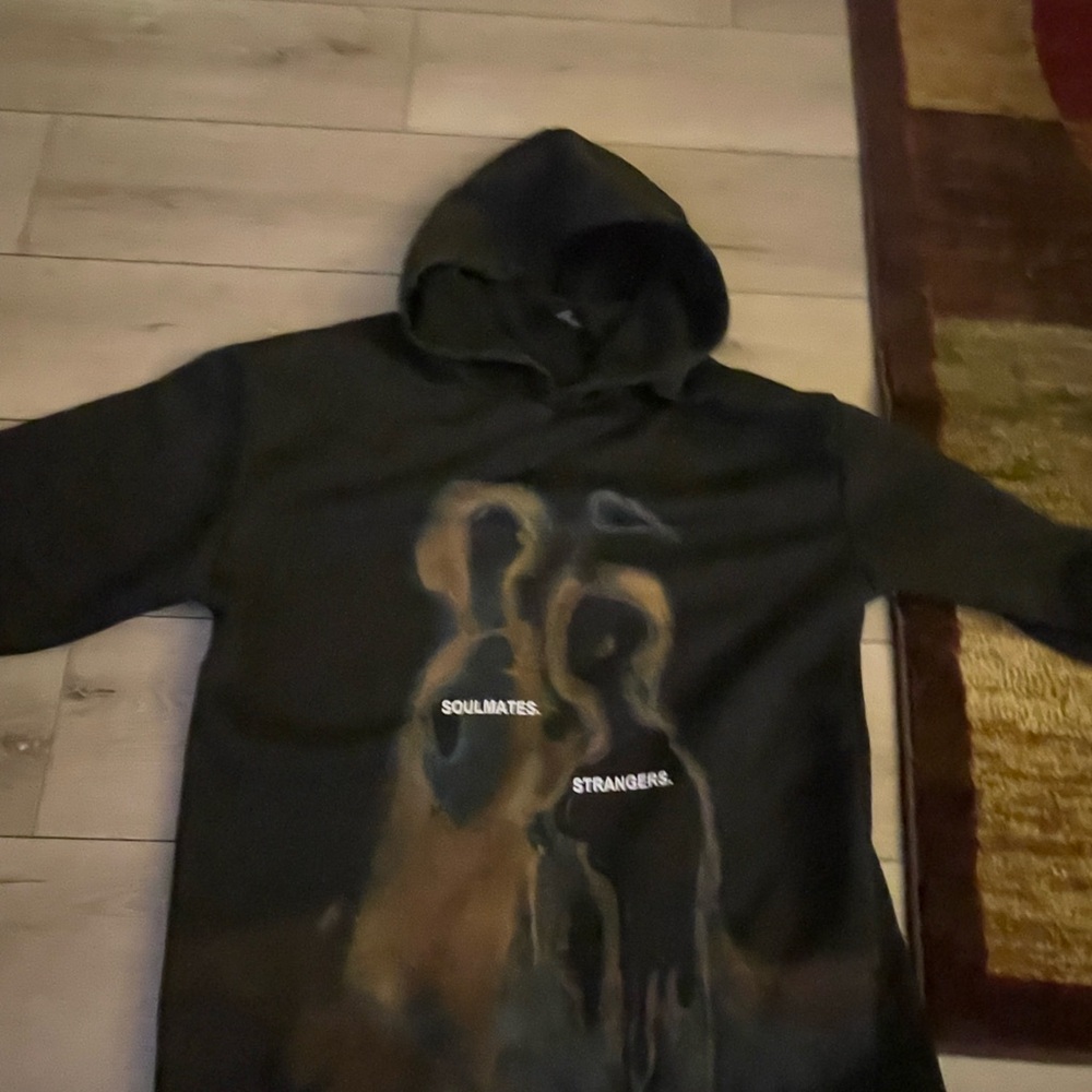 ROMWE Black Fleece Soft Hoodie